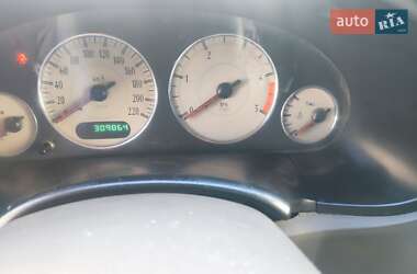 Мінівен Dodge Ram Van 2003 в Гусятині