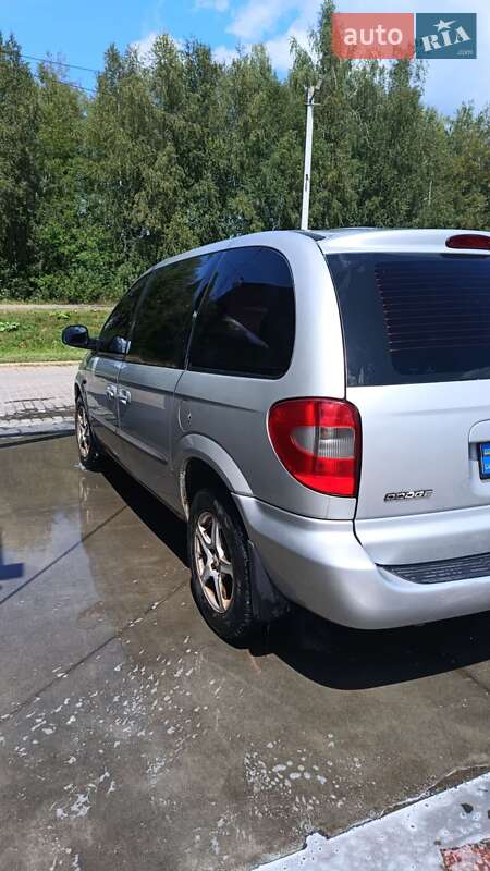 Минивэн Dodge Ram Van 2002 в Житомире фото 9 Минивэн Dodge Ram Van 2002 в Житомире