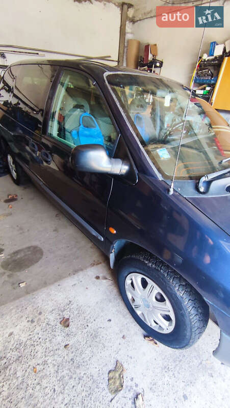 Минивэн Dodge Ram Van 1998 в Нетешине