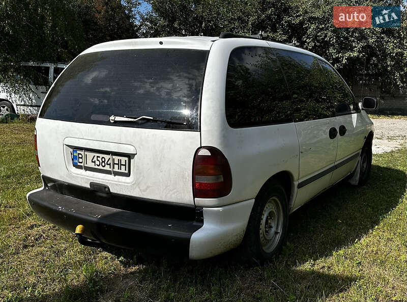 Минивэн Dodge Ram Van 2000 в Радивилове