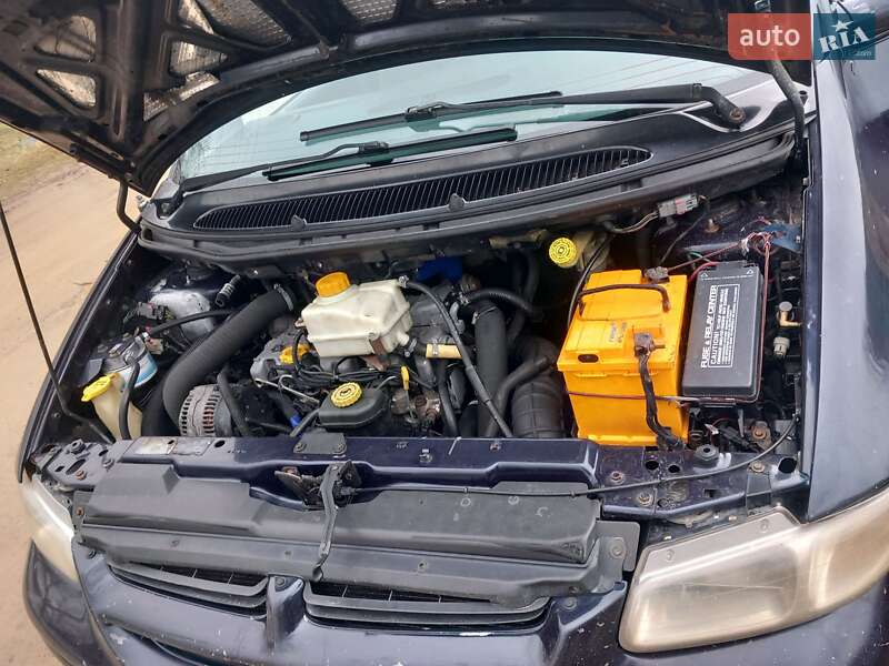 Мінівен Dodge Ram Van 1999 в Новій Одесі