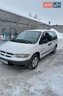 Мінівен Dodge Ram Van 2000 в Рівному