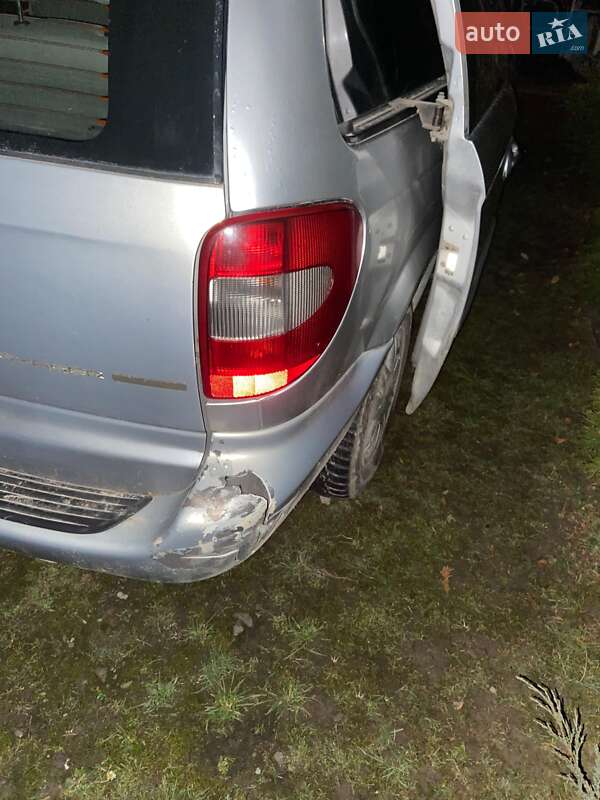 Мінівен Dodge Ram Van 2003 в Мукачевому