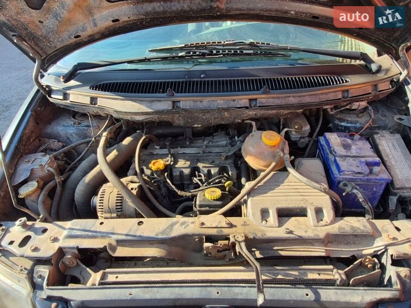 Минивэн Dodge Ram Van 1999 в Львове