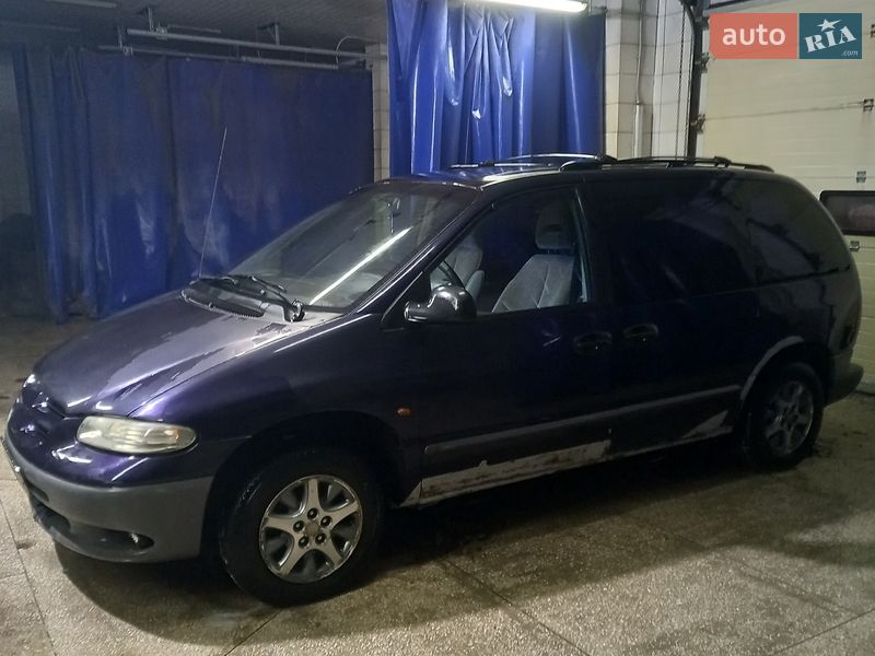 Минивэн Dodge Ram Van 1999 в Харькове