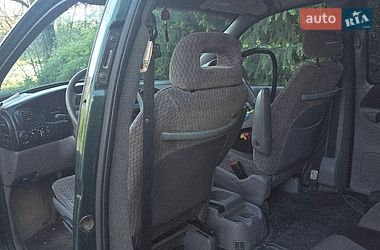Минивэн Dodge Ram Van 2001 в Виноградове