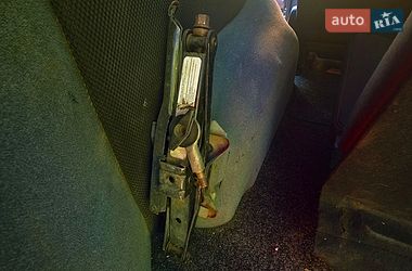 Минивэн Dodge Ram Van 2001 в Виноградове