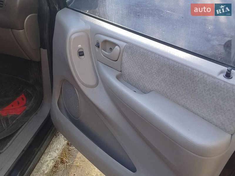 Мінівен Dodge Ram Van 2003 в Рівному