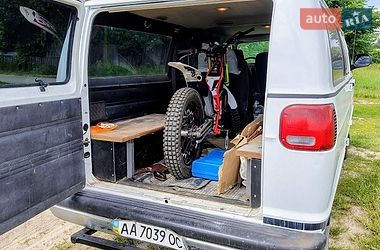Минивэн Dodge Ram Van 2002 в Киеве фото 6 Минивэн Dodge Ram Van 2002 в Киеве