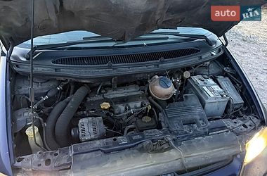 Мінівен Dodge Ram Van 1999 в Запоріжжі