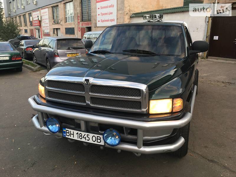 Пікап Dodge RAM 2000 в Одесі