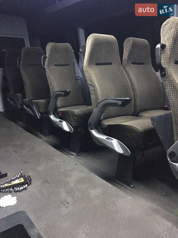 Мікроавтобус Dodge Sprinter 2005 в Кривому Розі