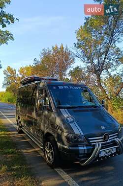 Дом на колесах Dodge Sprinter 2004 в 