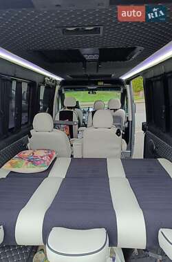Дом на колесах Dodge Sprinter 2004 в 