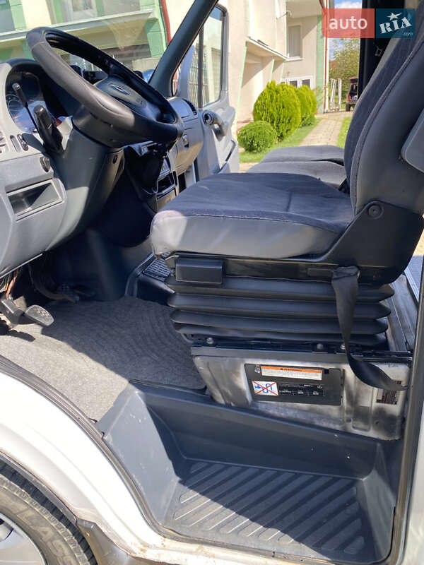 Микроавтобус Dodge Sprinter 2006 в Тячеве