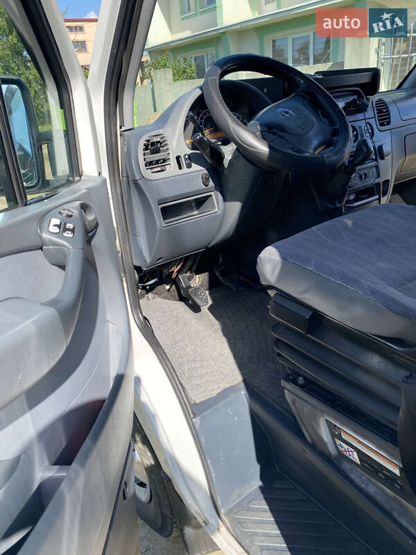 Микроавтобус Dodge Sprinter 2006 в Тячеве