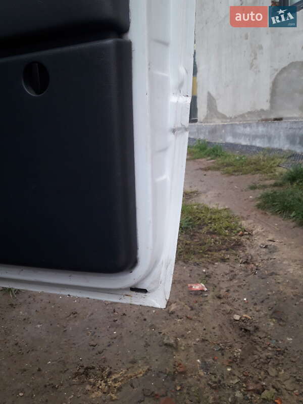 Грузовой фургон Dodge Sprinter 2006 в Львове