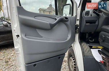 Грузопассажирский фургон Dodge Sprinter 2005 в 