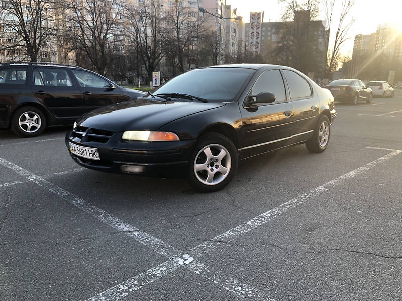 Седан Dodge Stratus 1998 в Киеве