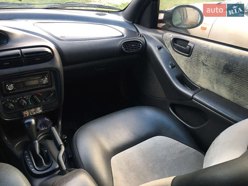 Седан Dodge Stratus 1998 в Буче