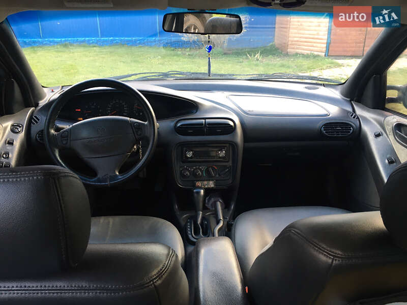 Седан Dodge Stratus 1998 в Буче