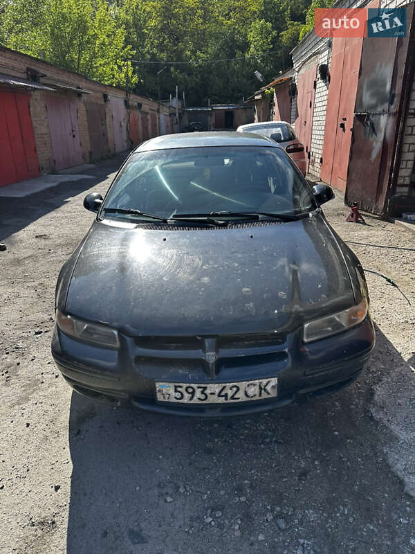 Dodge Stratus 1998
