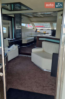 Моторная яхта Dominator 68 2009 в 