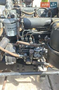 Інша спецтехніка Dongfeng DF-254 2006 в Чернівцях