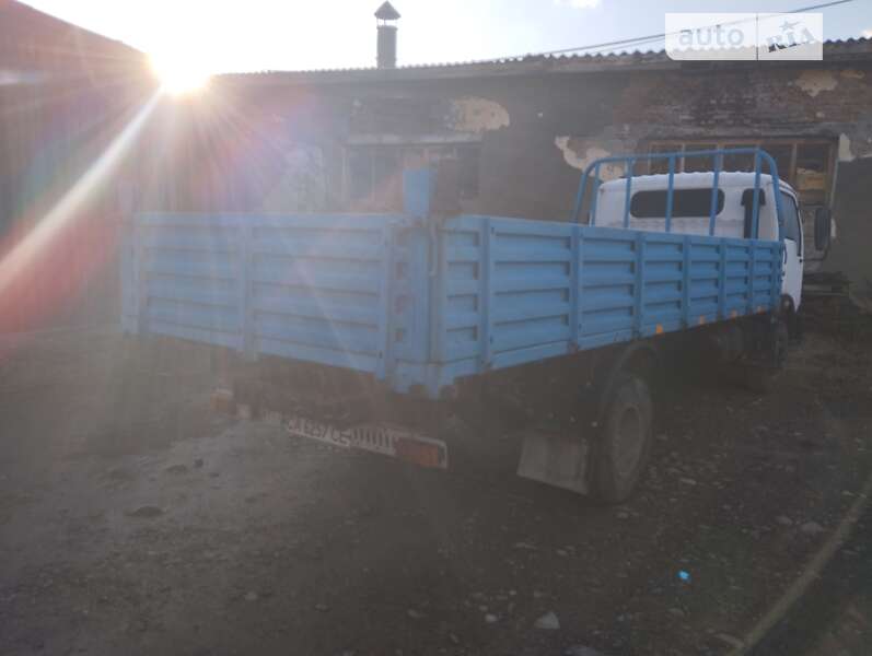 Тентованый Dongfeng DF-40 2006 в Верховине