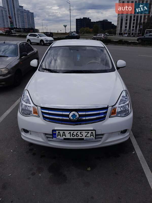 Седан Dongfeng E11K 2019 в 