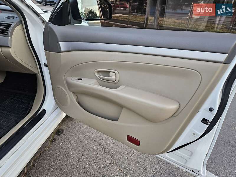 Седан Dongfeng E11K 2018 в Одесі фото 34 Седан Dongfeng E11K 2018 в Одесі