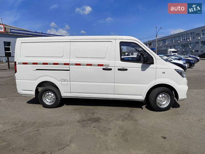 Грузовой фургон Dongfeng EM26 2022 в Киеве