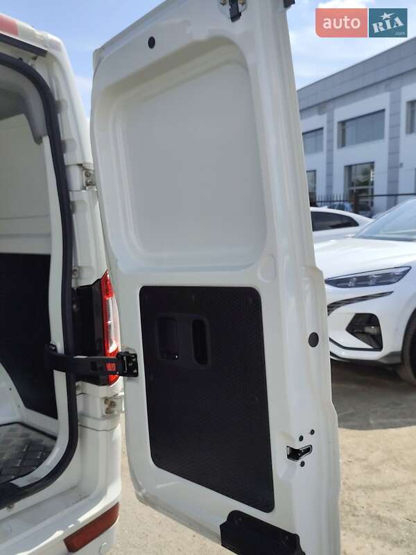 Грузовой фургон Dongfeng EM26 2022 в Киеве