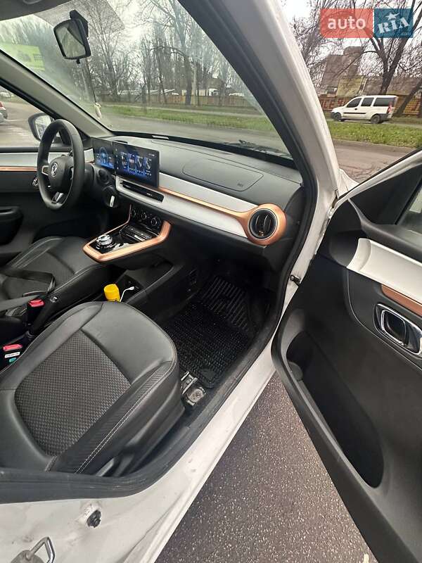 Хетчбек Dongfeng EX-1 2022 в Дніпрі