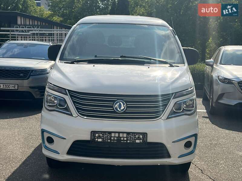 Минивэн Dongfeng M5EV 2017 в Киеве