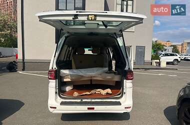 Минивэн Dongfeng M5EV 2017 в Киеве