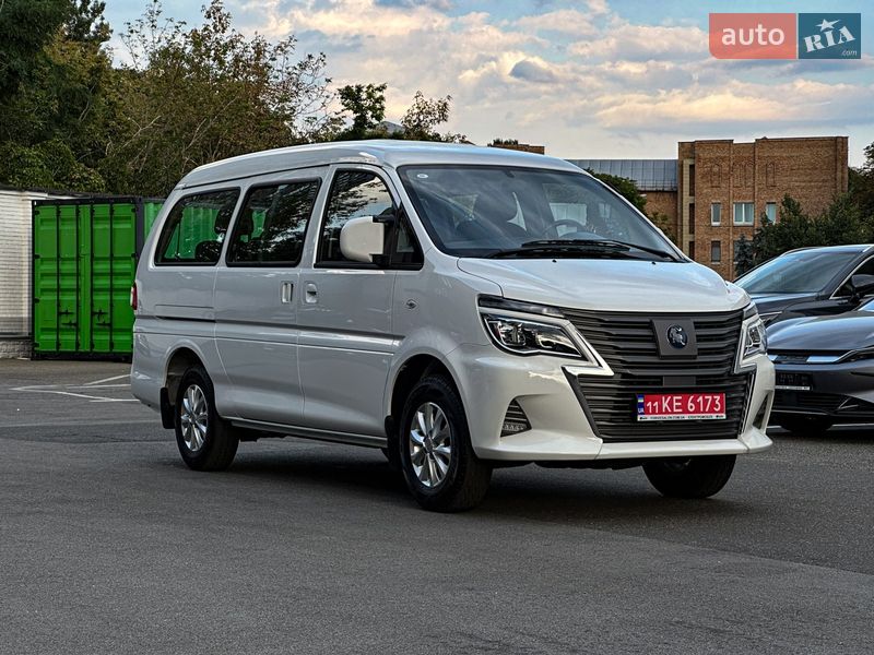 Dongfeng M5EV 2024