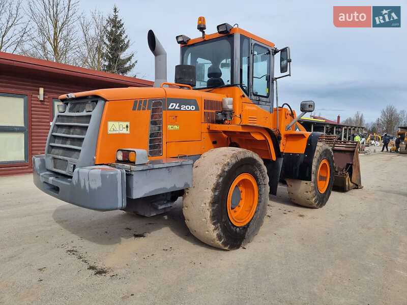 Фронтальный погрузчик Doosan DL 2010 в Одессе фото 4 Фронтальный погрузчик Doosan DL 2010 в Одессе