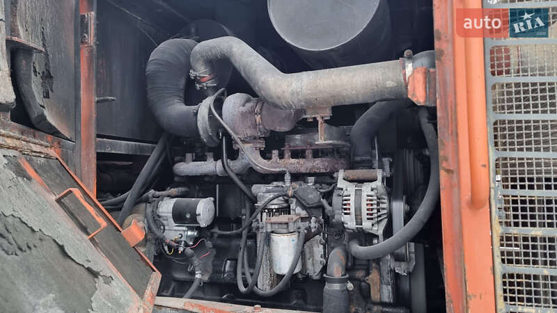 Фронтальный погрузчик Doosan DL 2008 в Одессе