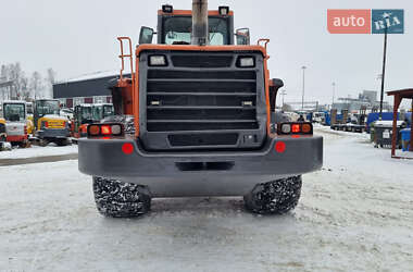 Фронтальні навантажувачі Doosan DL 2008 в Одесі