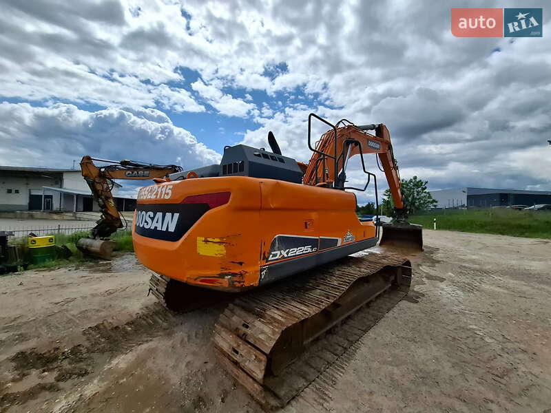 Гусеничний екскаватор Doosan DX 225LC-3 2022 в Одесі