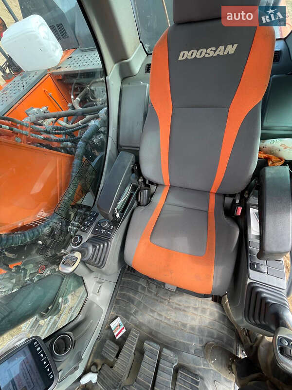 Гусеничний екскаватор Doosan DX 235LCR 2016 в Харкові