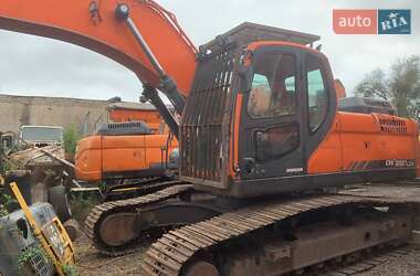 Гусеничный экскаватор Doosan DX 2017 в Кривом Роге