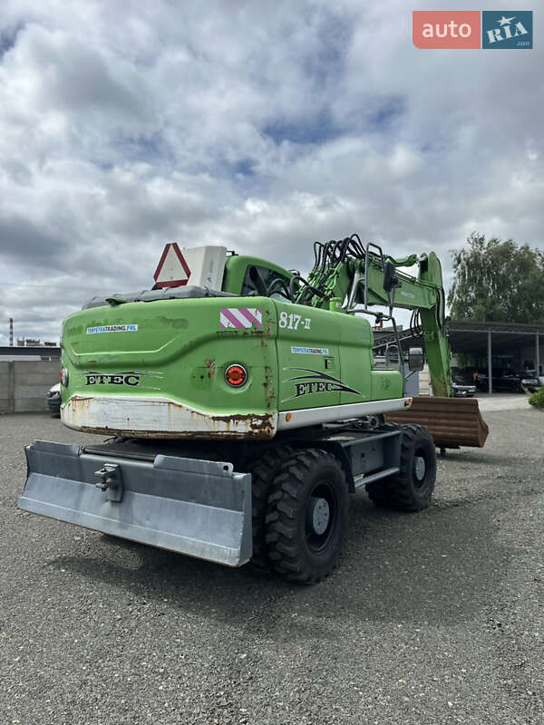 Колісний екскаватор Doosan DX 2011 в Луцьку