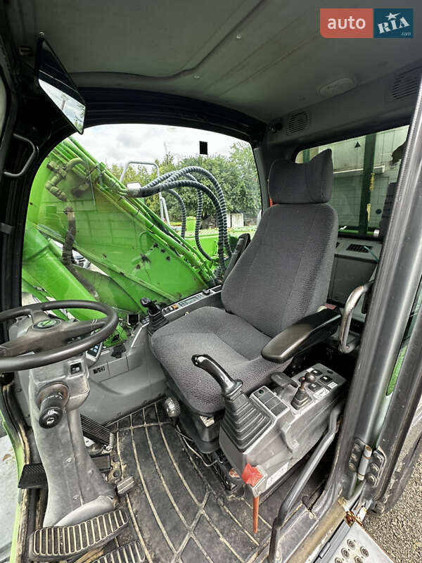 Колісний екскаватор Doosan DX 2011 в Луцьку
