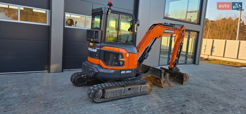 Миниэкскаватор Doosan DX 2022 в Луцке фото 3 Миниэкскаватор Doosan DX 2022 в Луцке