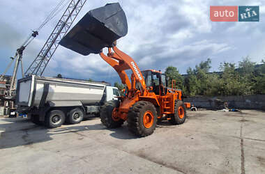 Фронтальні навантажувачі Doosan MEGA 2003 в Києві