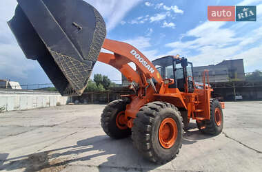 Фронтальні навантажувачі Doosan MEGA 2003 в Києві