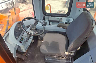 Фронтальні навантажувачі Doosan MEGA 2003 в Києві