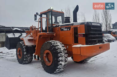 Фронтальні навантажувачі Doosan MEGA 2003 в Києві